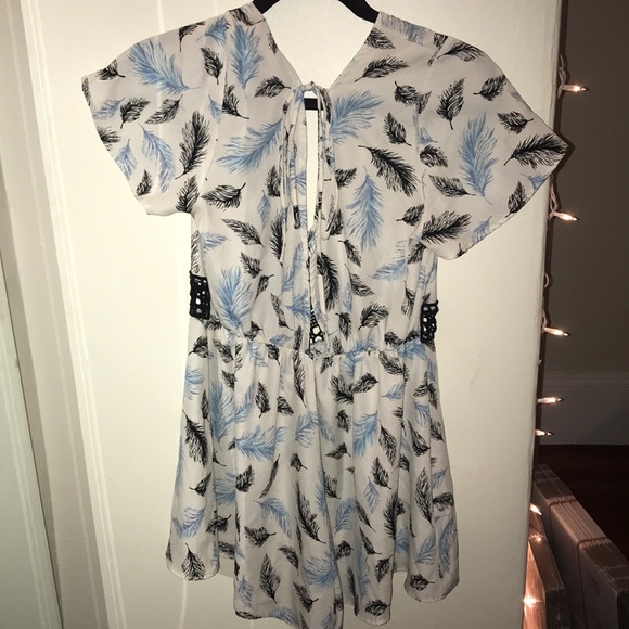 Beautiful Romper - Picture 2 of 5